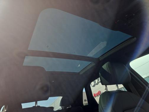 2022 Audi Q3 S line Premium