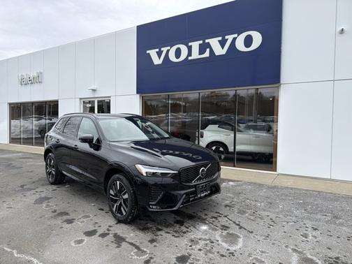 2026 Volvo XC60 Plus