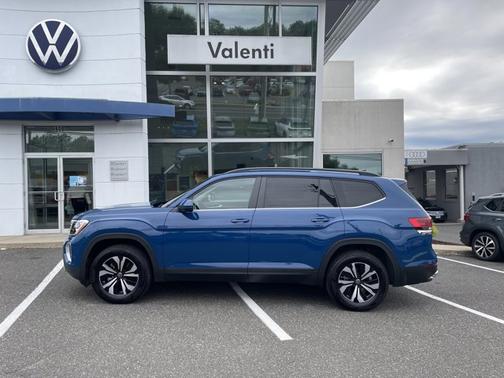 2025 Volkswagen Atlas 2.0T SE