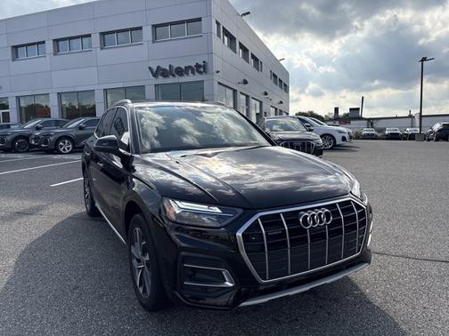 2021 Audi Q5 Premium Plus