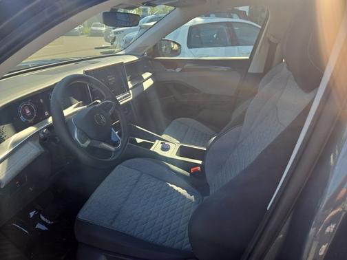 2025 Volkswagen Tiguan S