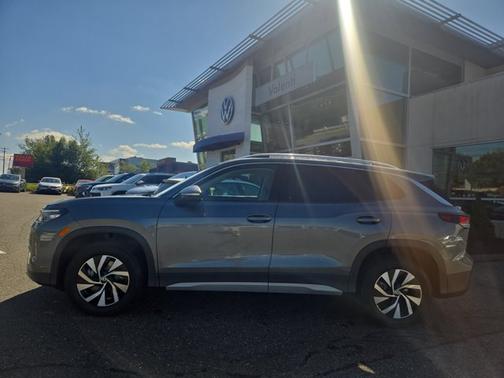 2025 Volkswagen Tiguan S