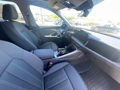 2025 Audi Q5 Premium