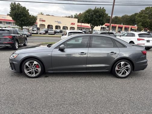 2023 Audi A4 S line Premium Plus