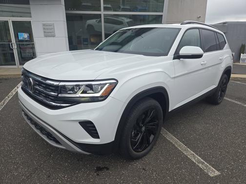 2022 Volkswagen Atlas 2.0T SE w/Technology