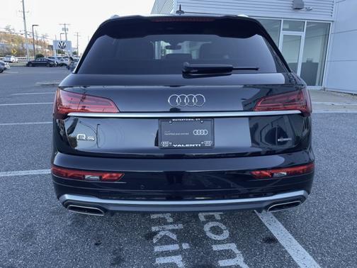 2021 Audi Q5 Premium Plus