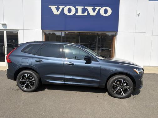 2026 Volvo XC60 Core