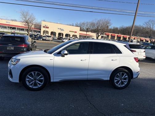 2025 Audi Q3 S line Premium