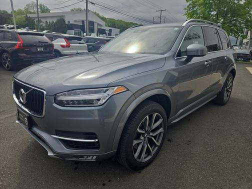 2019 Volvo XC90 T5 Momentum