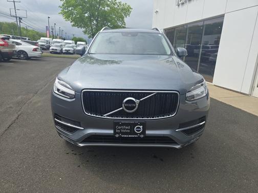 2019 Volvo XC90 T5 Momentum