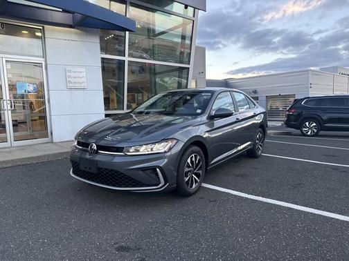 2025 Volkswagen Jetta S