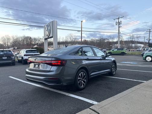 2025 Volkswagen Jetta S