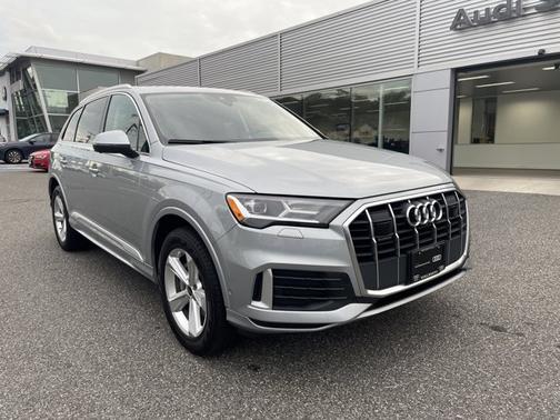 2023 Audi Q7 Premium