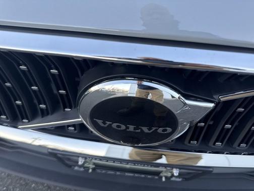 2026 Volvo V60 Cross Country Ultra