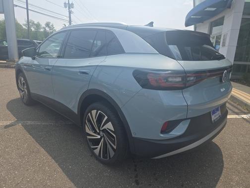 2025 Volkswagen ID.4 Pro S Plus