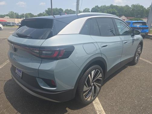 2025 Volkswagen ID.4 Pro S Plus