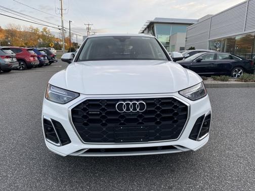 2023 Audi Q5 S line Premium Plus