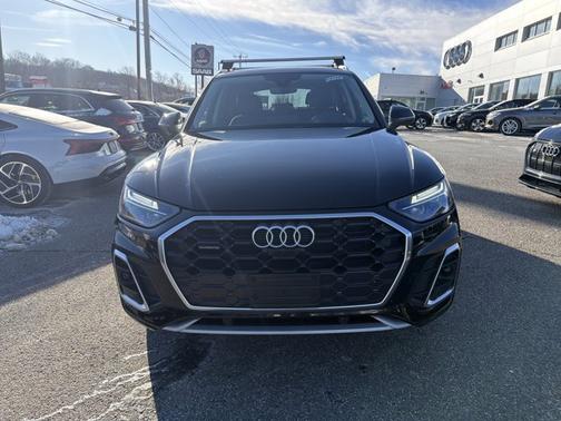 2023 Audi Q5 S line Premium Plus