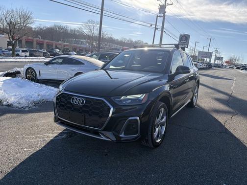2023 Audi Q5 S line Premium Plus