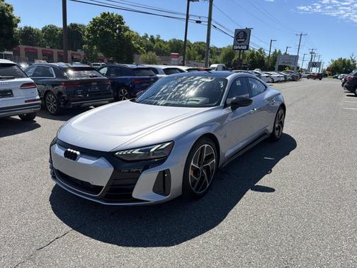 FLORETT SILVER 2024 Audi RS e-tron GT 4DR QTRO