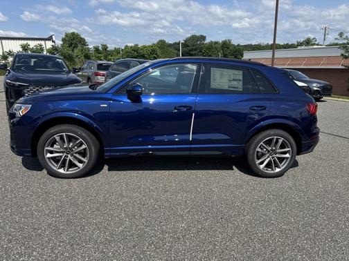 2025 Audi Q3 S line Premium