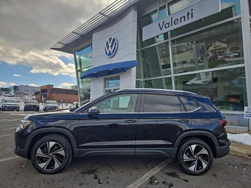 2025 Volkswagen Taos SE