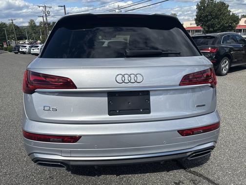 2025 Audi Q5 S line Premium Plus
