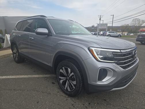 2025 Volkswagen Atlas 2.0T SE