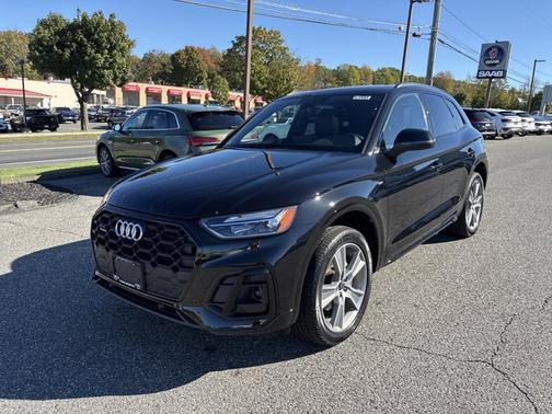 2025 Audi Q5 S line Premium