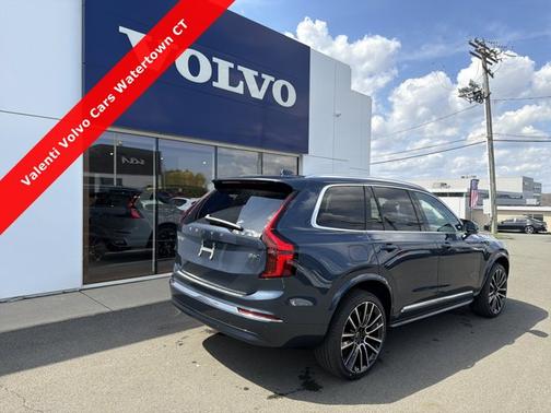 Denim Blue Metallic 2026 Volvo XC90 Plus