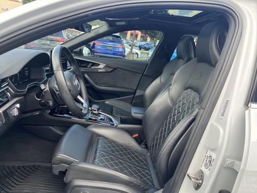2023 Audi S4 Prestige