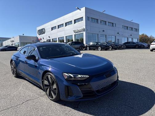 2023 Audi e-tron GT Prestige