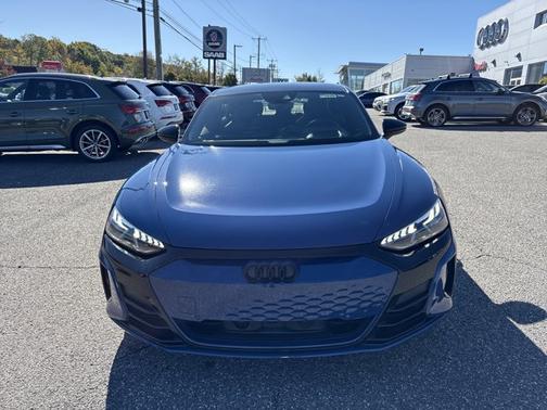 2023 Audi e-tron GT Prestige