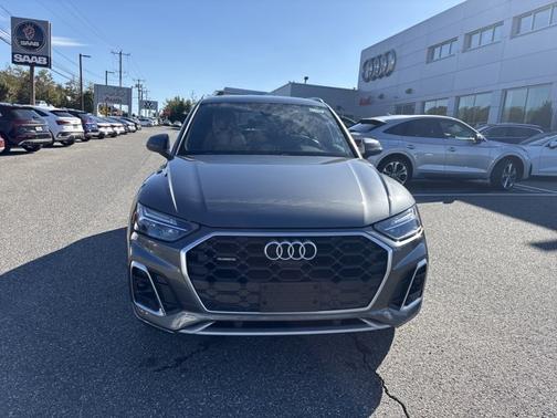 2023 Audi Q5 S line Premium Plus