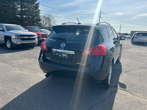 Super Black 2011 Nissan Rogue SV