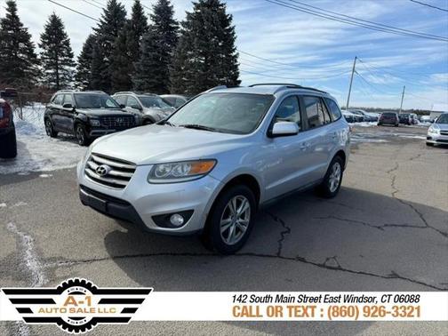 2012 Hyundai SANTA FE SE