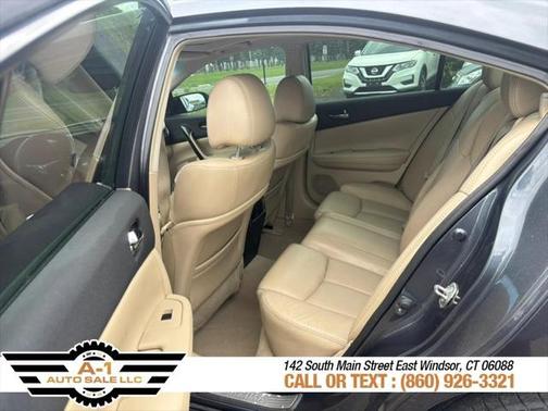 2013 Nissan Maxima SV