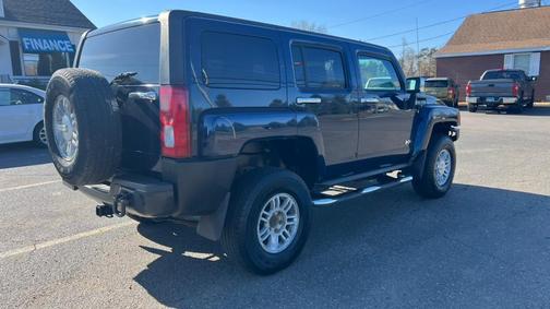 2007 Hummer H3 Base