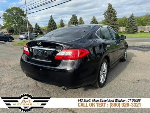 2011 INFINITI M37x Base