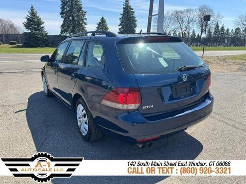 2013 Volkswagen Jetta SportWagen S