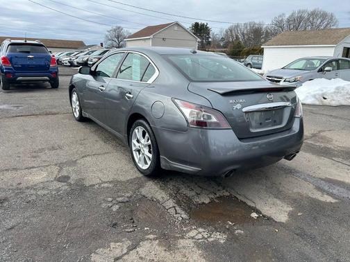 2014 Nissan Maxima SV