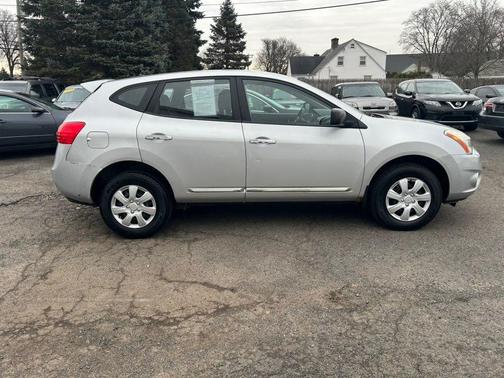 2011 Nissan Rogue SV