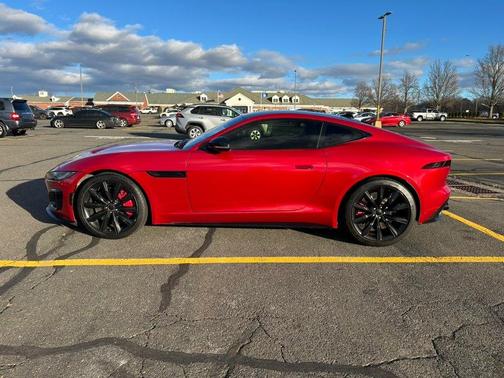 2021 Jaguar F-TYPE R AWD Automatic
