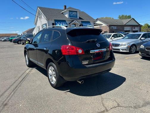 Super Black 2013 Nissan Rogue SV