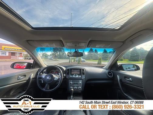 2012 Nissan Maxima SV