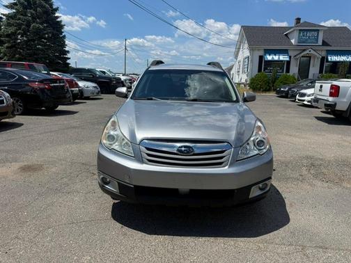 Steel Silver Metallic 2011 Subaru Outback 2.5 i Premium