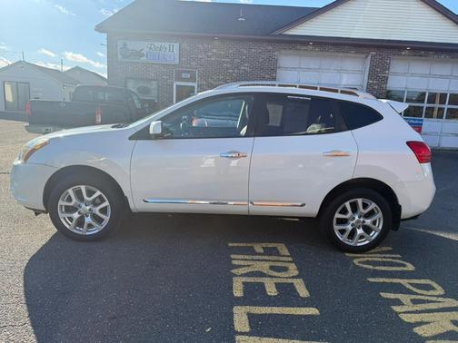 2013 Nissan Rogue SV w/SL Pkg