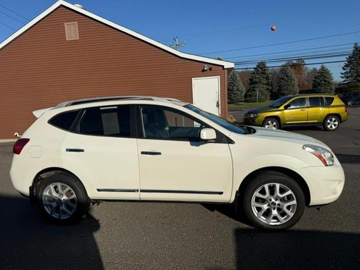 2013 Nissan Rogue SV w/SL Pkg