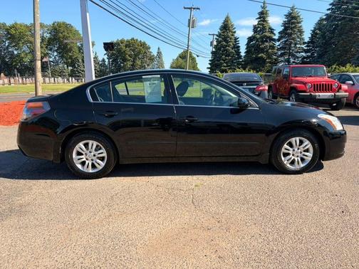 Super Black 2011 Nissan Altima 2.5 S