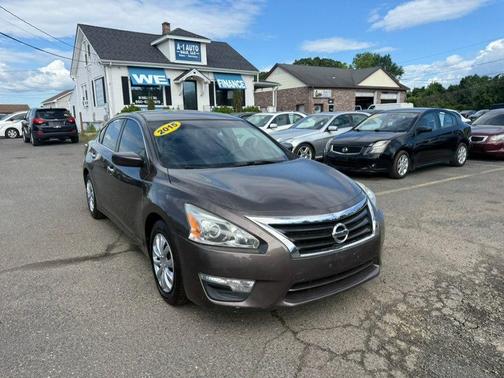 Java Metallic 2015 Nissan Altima 2.5 SV